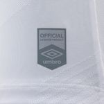 Camisa_Umbro_Of2_2024_Torcedor_Detalhe_Oficial1.jpg