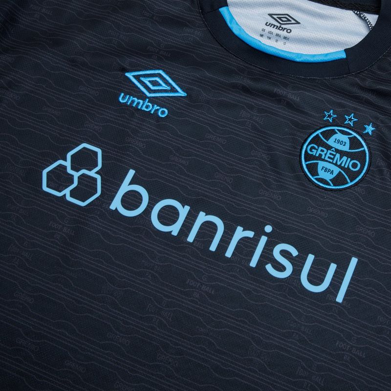 Camisa_Juv_Umbro_Of3_2023_Detalhe_Patrocinador.jpg