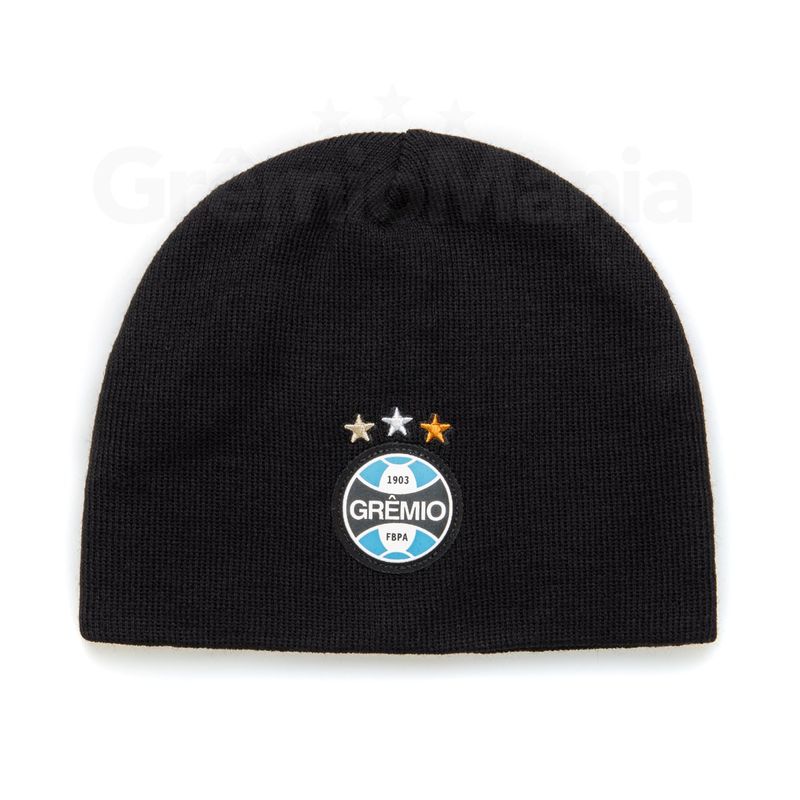 Gorro_Unisex_Umbro_Clubes_2022_11865_Frente.jpg