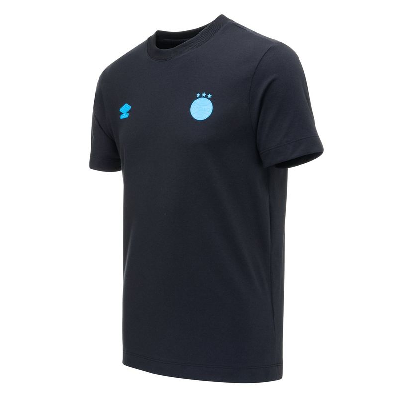Camisa_Masc_Concentracao_2025_PtoCeleste_1292943_Lateral1.jpg