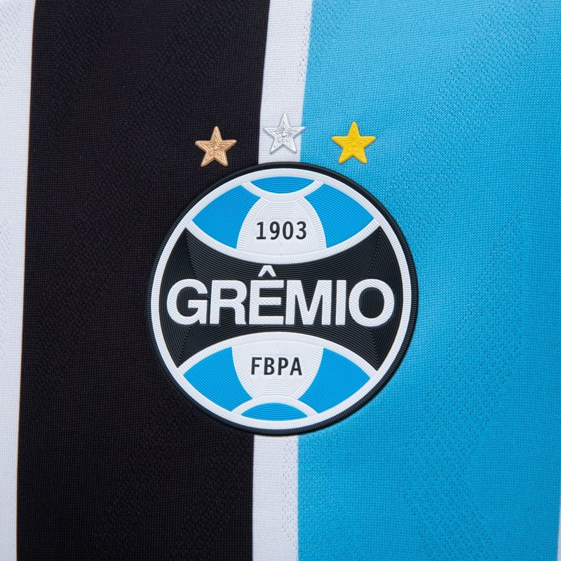 Camisa_Masc_Umbro_Of1_2025_Jogador_SN_1291863_Detalhe_Simbolo1.jpg