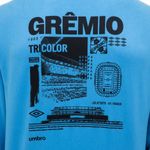 Blusao_Masc_Umbro_Viagem_2025_Detalhe_Costas1.jpg