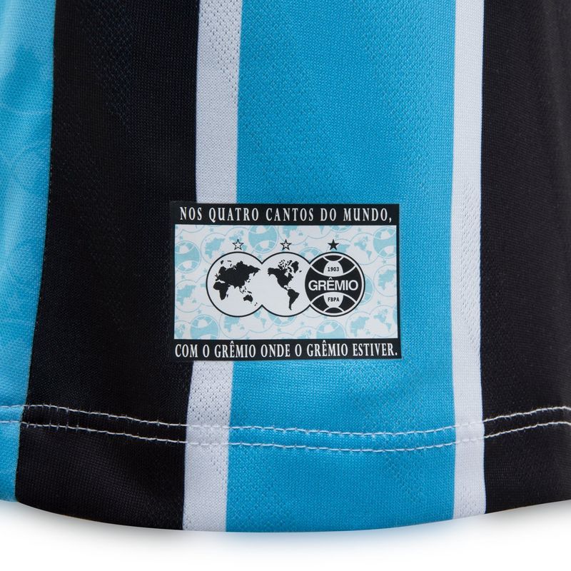 Camisa_Juv_Umbro_Of1_2025_1291888_Detalhe_Etiqueta.jpg