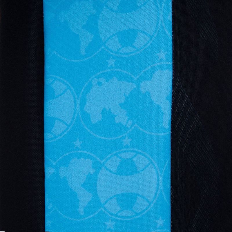 Camisa_Umbro_Of1_2025_Detalhe_Lateral.jpg